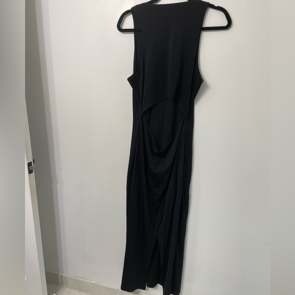 EXPRESS Body Contour High Neck Back Cutout Maxi Dress - Picture 5 of 6